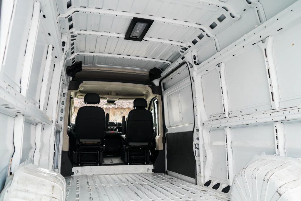 
								2021 Ram ProMaster Cargo Van 3500 High Roof Extended Van 3D full									