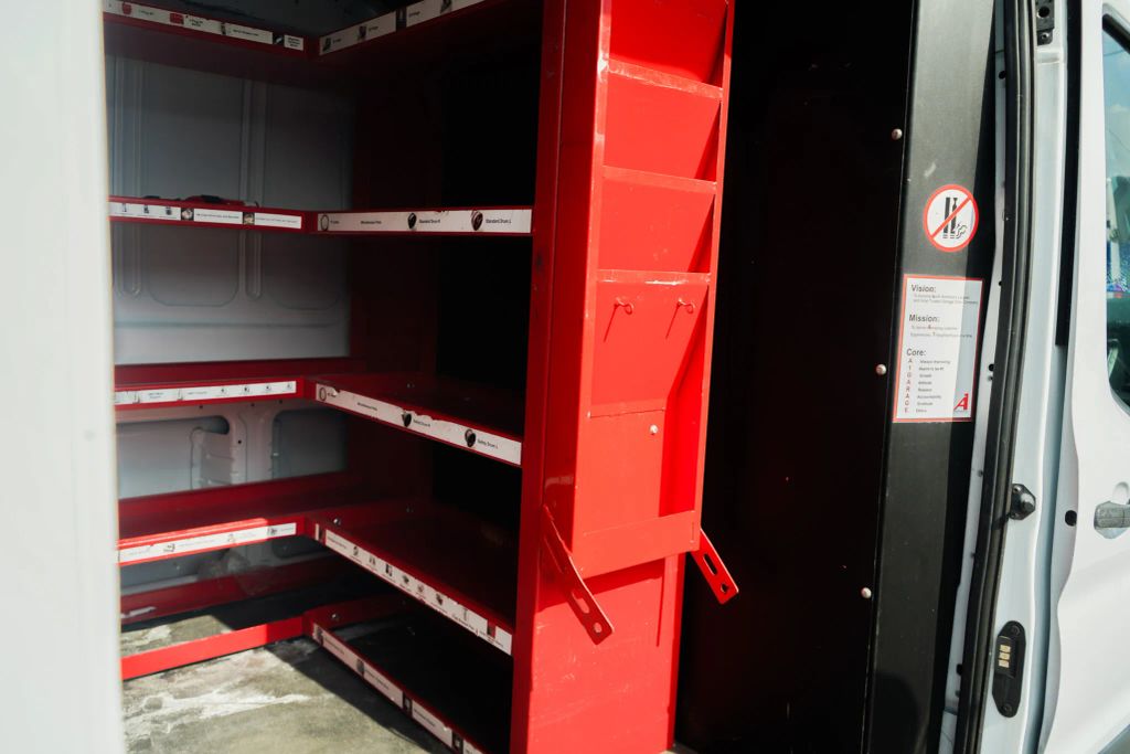 
								2021 Ford Transit 250 Cargo Van Medium Roof w/LWB Van 3D full									