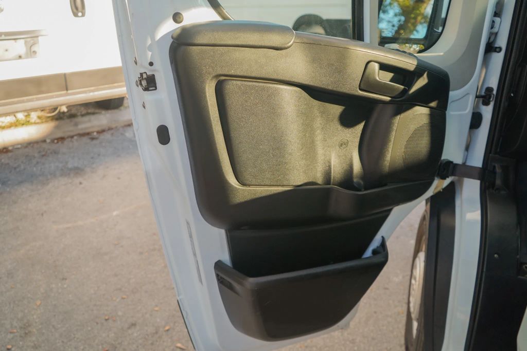 
								2022 Ram ProMaster Cargo Van 3500 High Roof Extended Van 3D full									