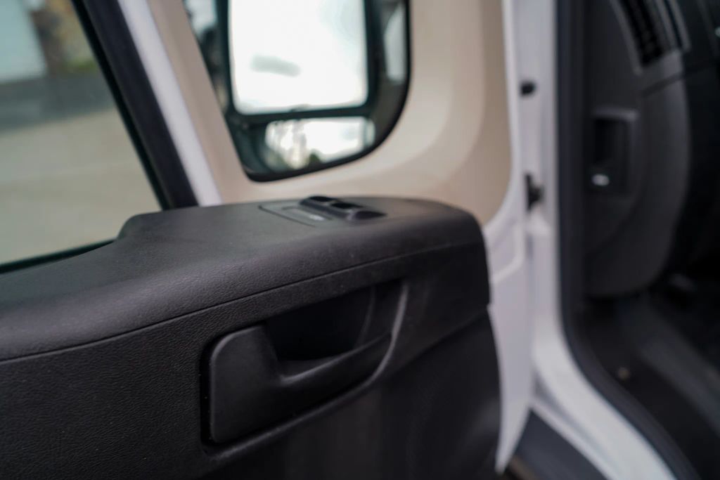 
								2016 Ram ProMaster Cargo Van 3500 High Roof Extended Van 3D full									