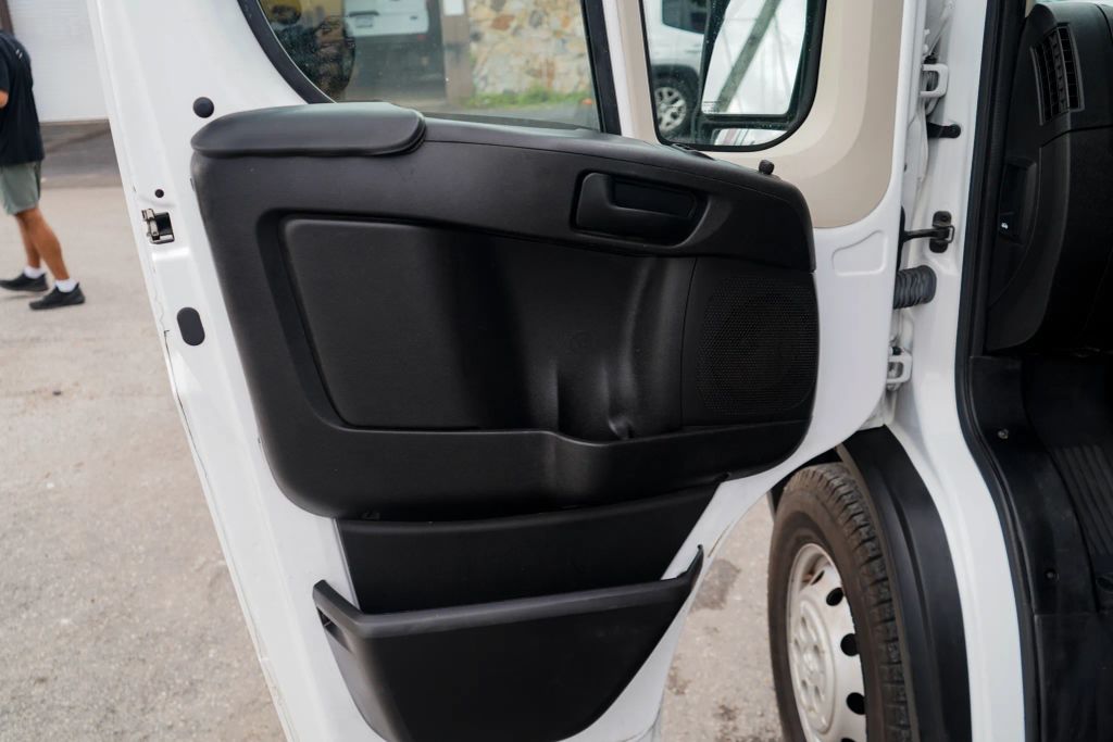 
								2021 Ram ProMaster Cargo Van 3500 High Roof Extended Van 3D full									