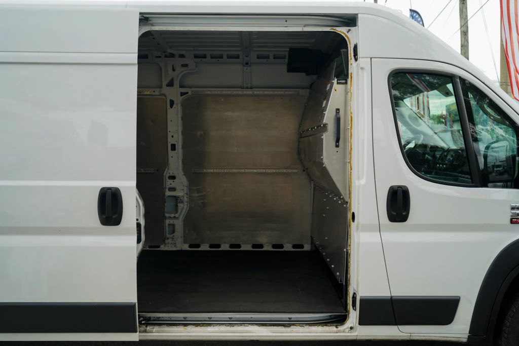 
								2016 Ram ProMaster Cargo Van 3500 High Roof Extended Van 3D full									