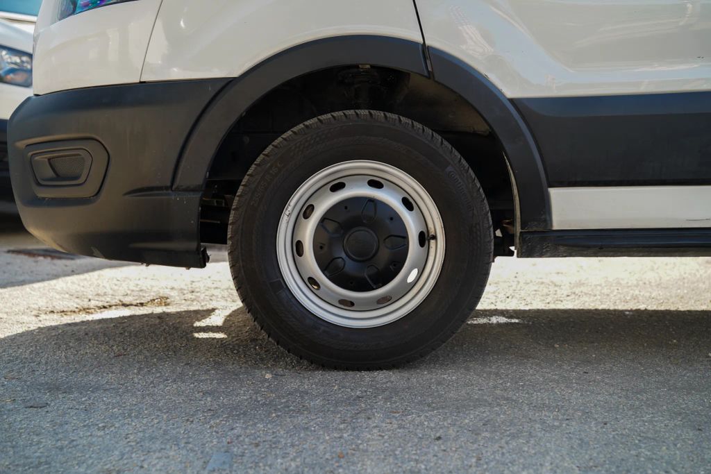 
								2022 Ford Transit 250 Cargo Van High Roof Extended Length Van 3D full									