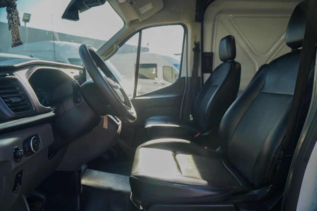 
								2022 Ford Transit 250 Cargo Van High Roof Extended Length Van 3D full									