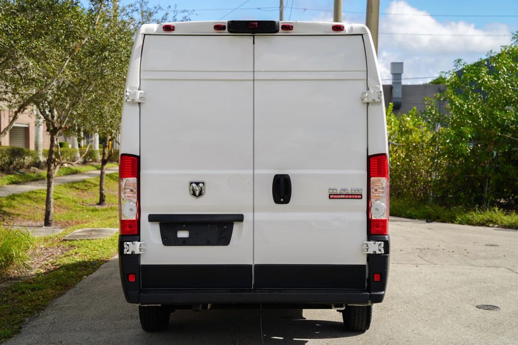 
								2021 Ram ProMaster Cargo Van 3500 High Roof Extended Van 3D full									