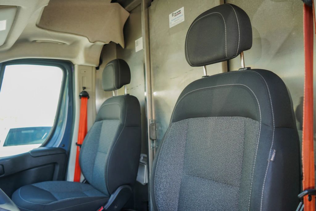 
								2020 Ram ProMaster Cargo Van 3500 High Roof Extended Van 3D full									