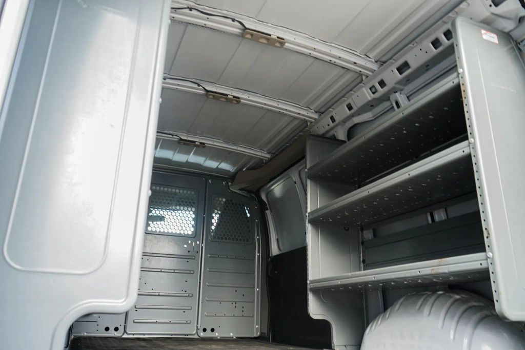 
								2017 Chevrolet Express 2500 Cargo Extended Van 3D full									