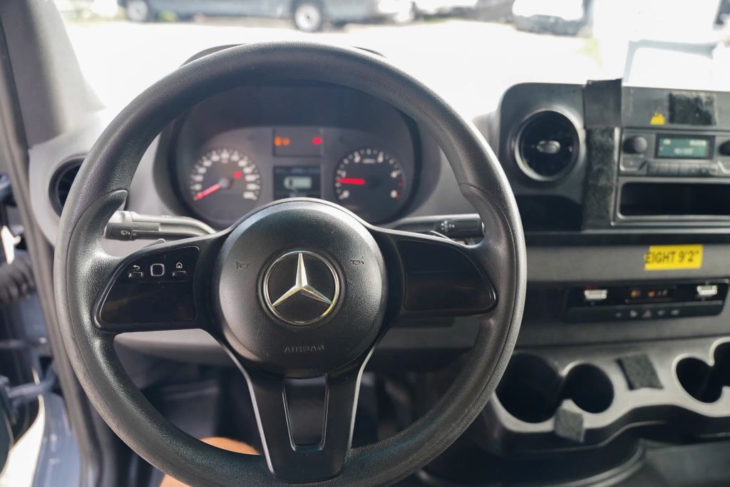 
								2019 Mercedes-Benz Sprinter 2500 Cargo High Roof w/170  WB Van 3D full									