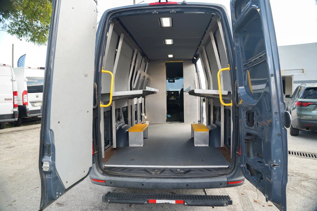 
								2019 Mercedes-Benz Sprinter 2500 Cargo High Roof w/170  WB Van 3D full									