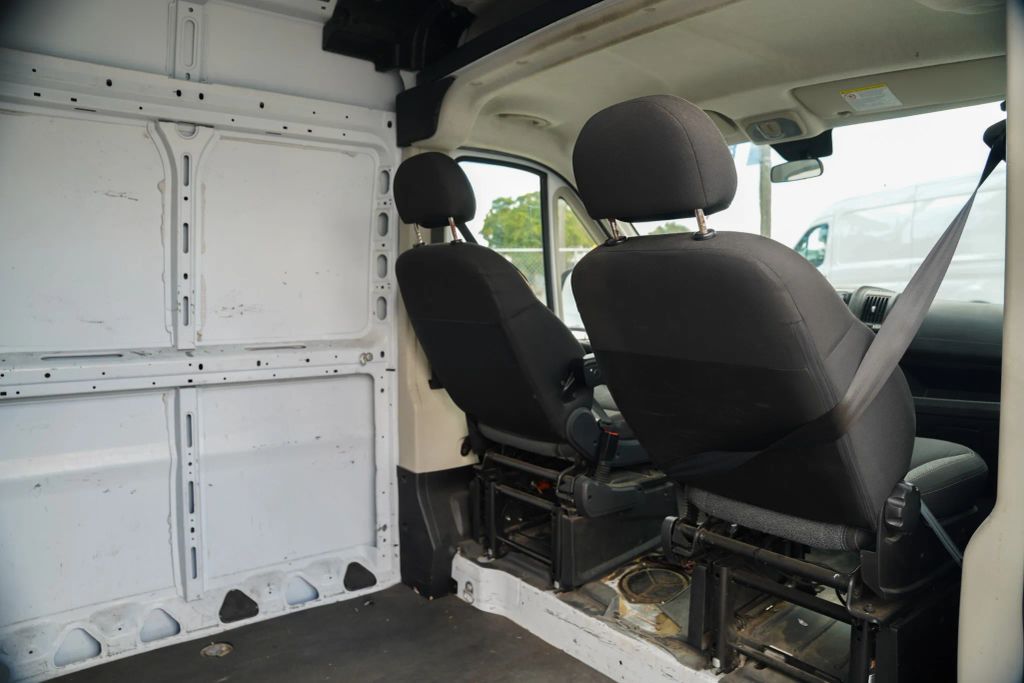 
								2021 Ram ProMaster Cargo Van 3500 High Roof Extended Van 3D full									