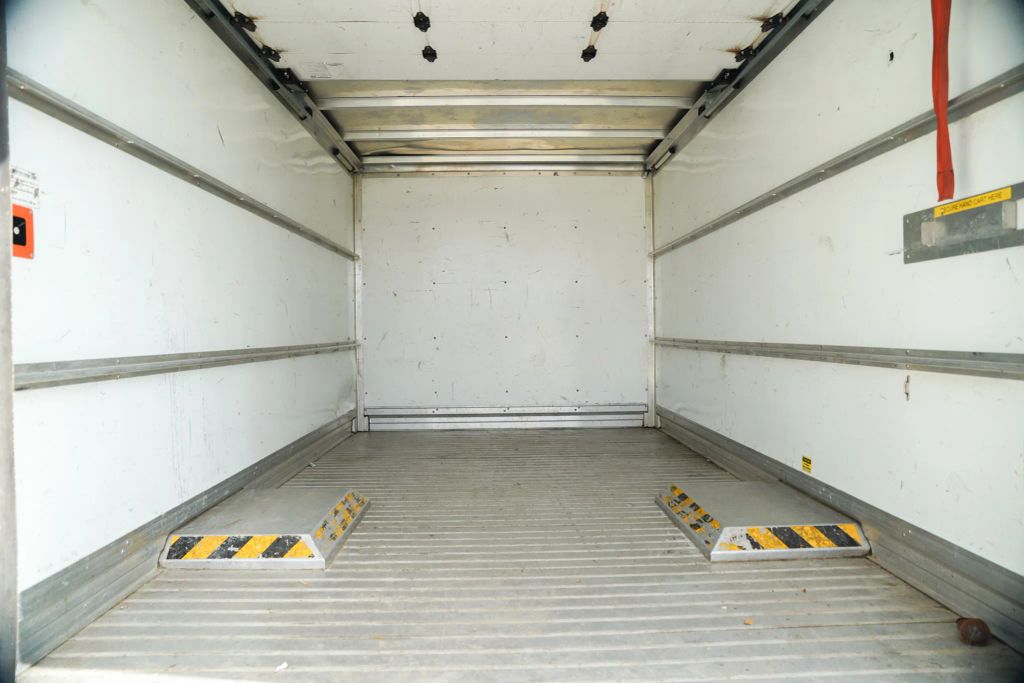 
								2019 Ford Transit Cab & Chassis 350 HD Cab & Chassis 2D full									