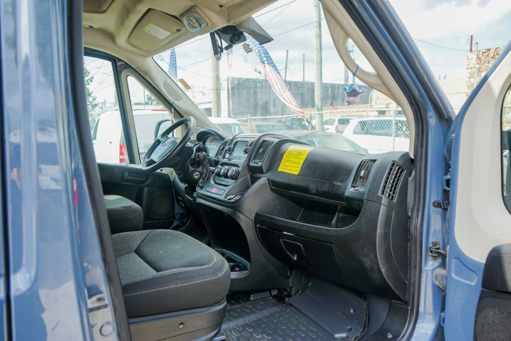 
								2021 Ram ProMaster Cargo Van 3500 High Roof Extended Van 3D full									