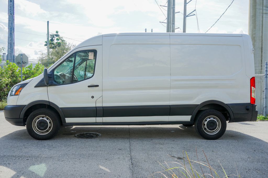 
								2019 Ford Transit 350 Van Medium Roof w/Sliding Side Door w/LWB Van 3D full									