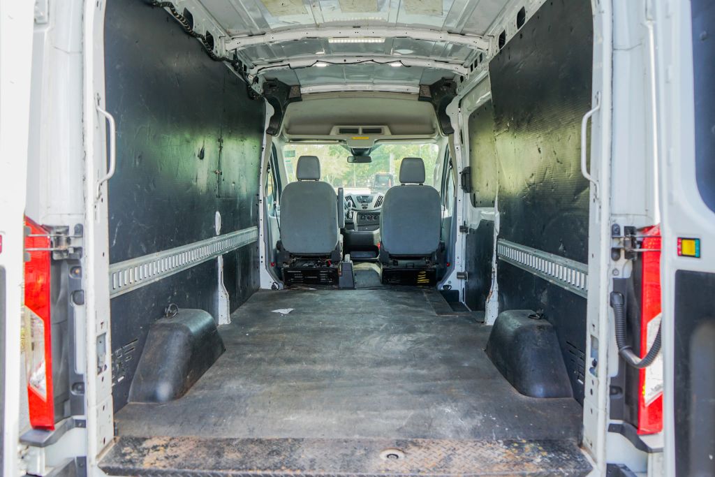 
								2019 Ford Transit 350 Van Medium Roof w/Sliding Side Door w/LWB Van 3D full									