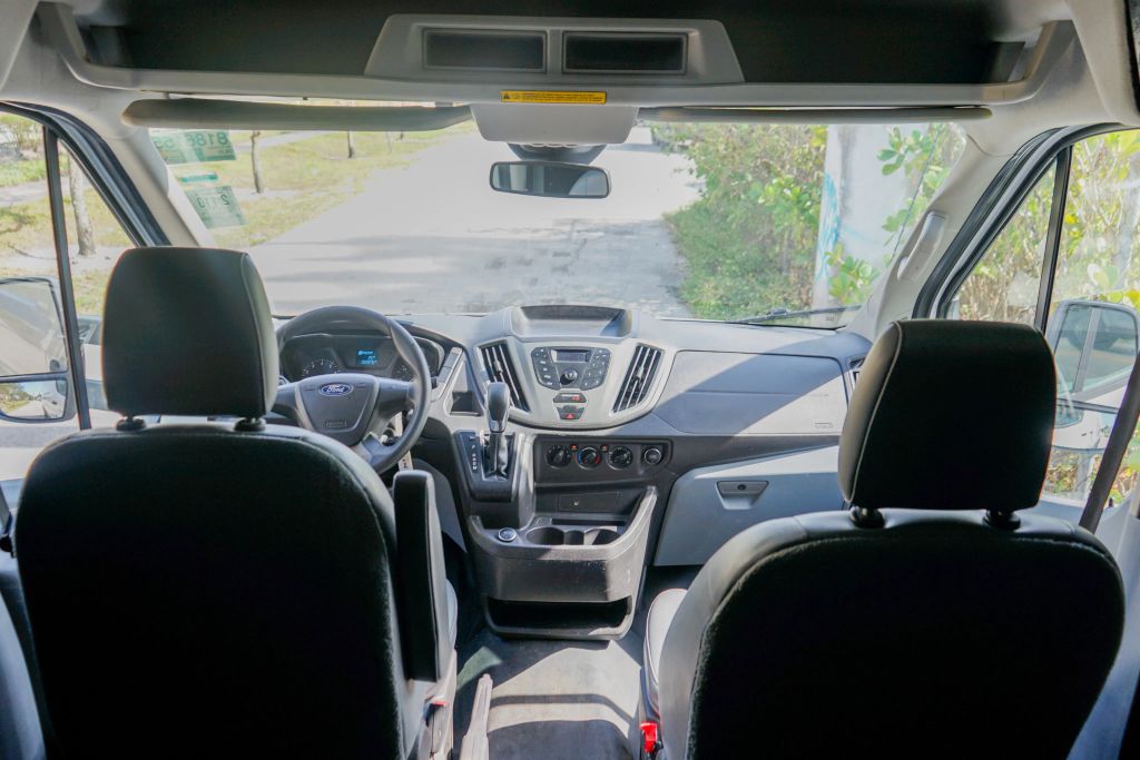 
								2019 Ford Transit 350 Van Medium Roof w/Sliding Side Door w/LWB Van 3D full									