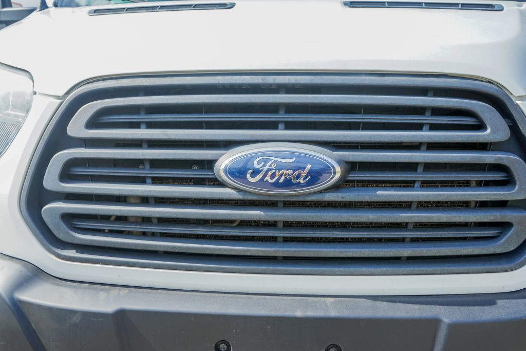 
								2019 Ford Transit 350 Van Medium Roof w/Sliding Side Door w/LWB Van 3D full									