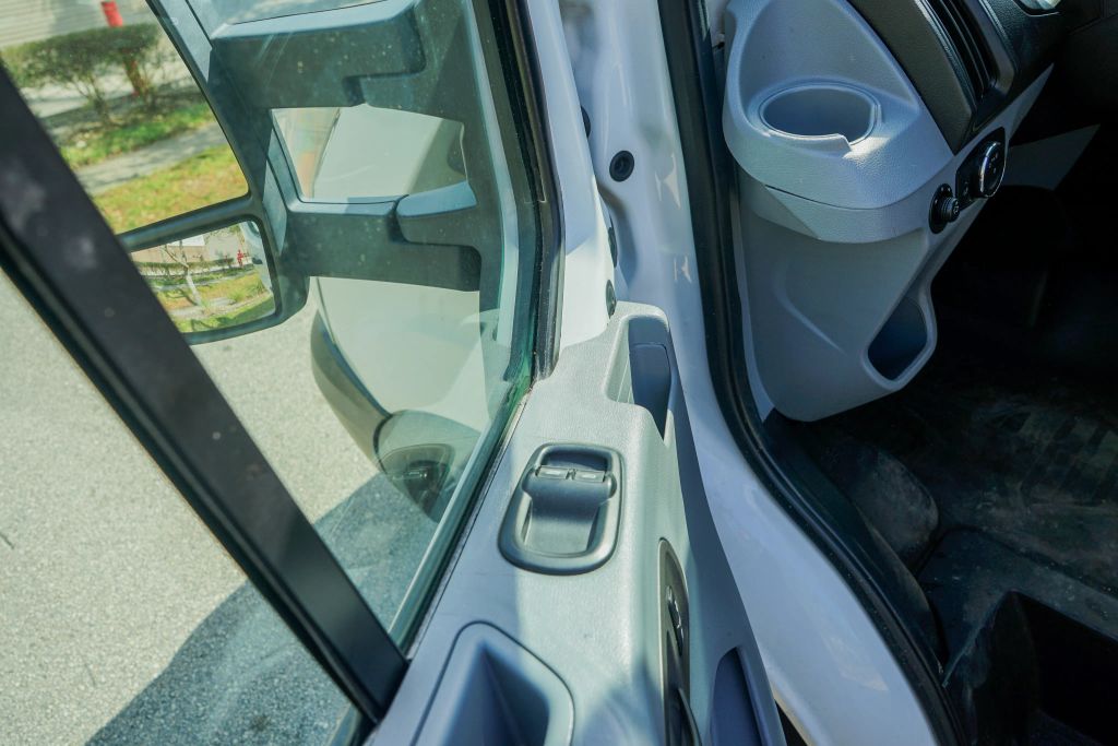 
								2019 Ford Transit 350 Van Medium Roof w/Sliding Side Door w/LWB Van 3D full									