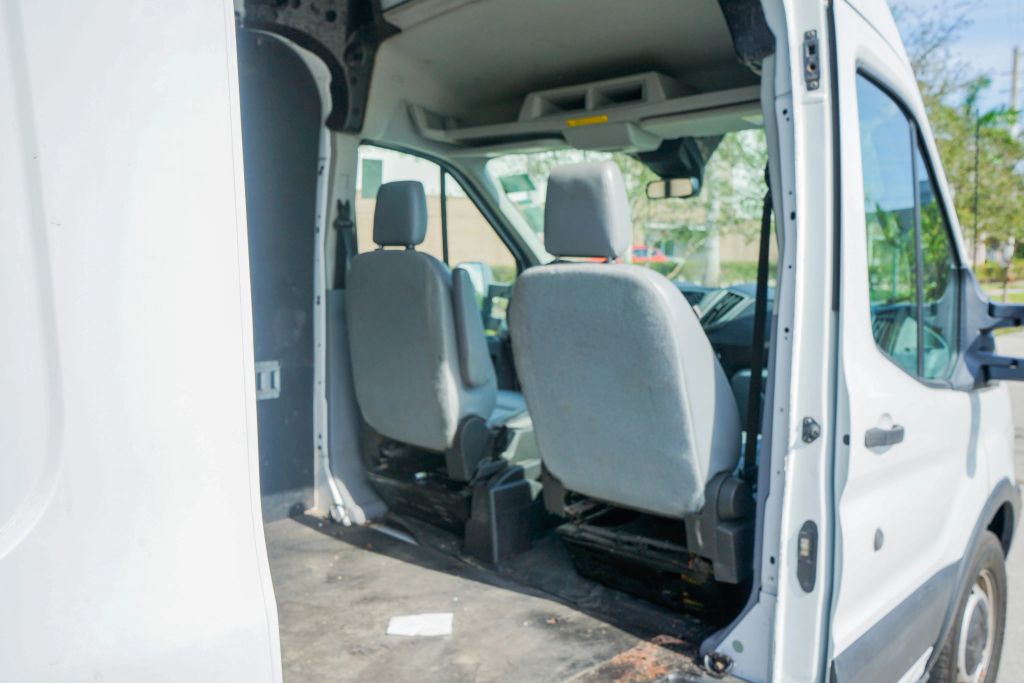 
								2019 Ford Transit 350 Van Medium Roof w/Sliding Side Door w/LWB Van 3D full									