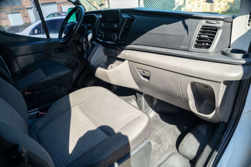 
								2020 Ford Transit 250 Cargo Van Low Roof w/LWB Van 3D full									