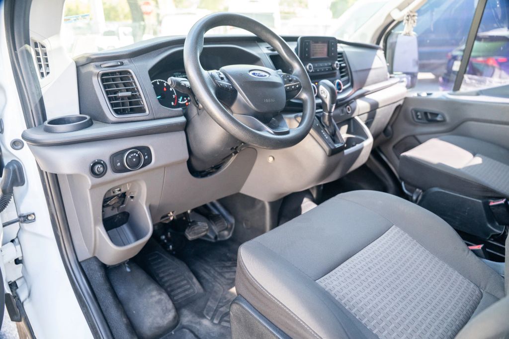 
								2020 Ford Transit 250 Cargo Van Low Roof w/LWB Van 3D full									