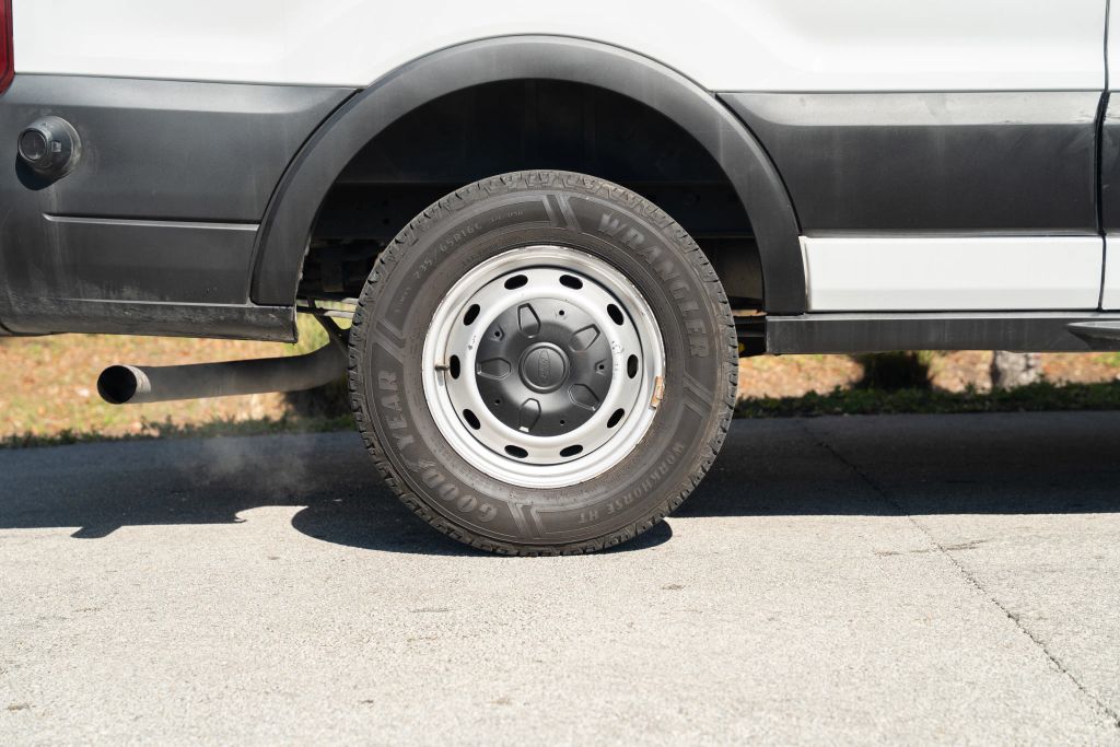 
								2020 Ford Transit 250 Cargo Van Low Roof w/LWB Van 3D full									